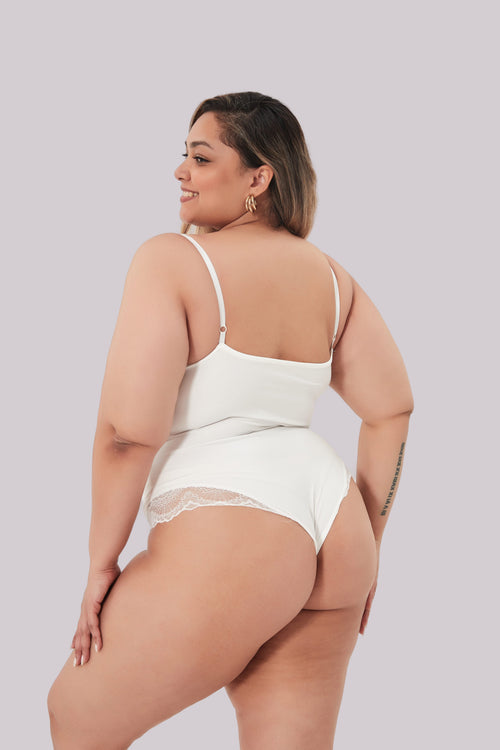 Konforella Gülce – Dantelli Şekillendirici Body